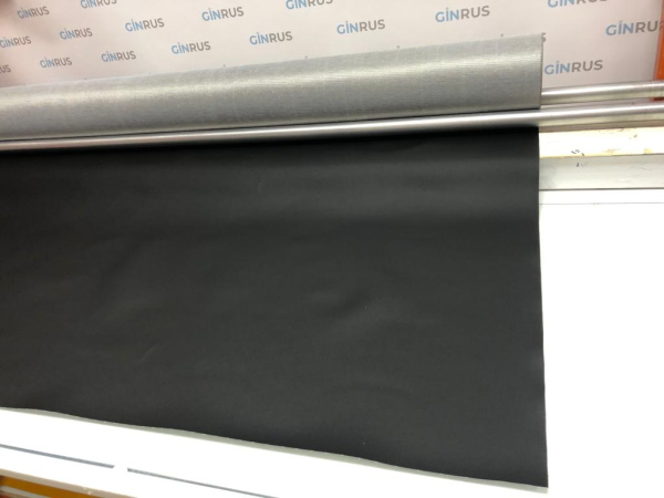 Винил-Экокожа Орегон СТРЕЙЧ ЧЕРНАЯ NEW ширина 1,35м толщина 0,65мм