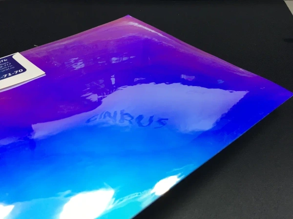 Пленка ПВХ хром Аквамарин PINK 1,35*18M розовый, радужный хром