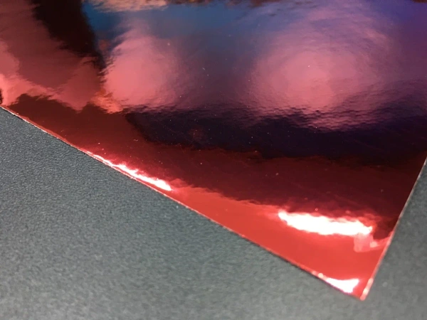 Пленка хром глянцевый красный PY-03, 98мкм, 152см*20м stretch