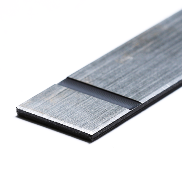 854 Пластик для гравировки 1,3мм 1200х600мм, шлифованное или царапанное серебро/черный