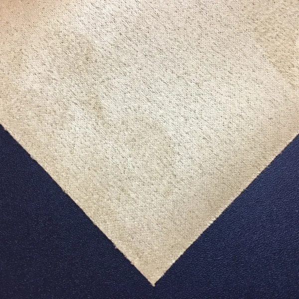 Пленка Алькантара светло-бежевая на клею 1.5*15м