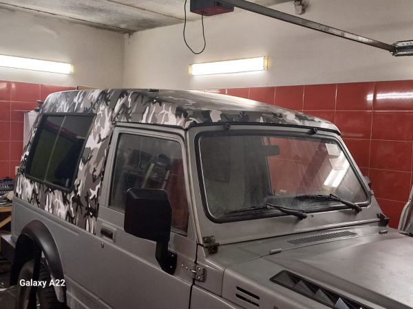 Пленка камуфляж  Бело-черный G-24 (№3) 110mkm (зимний) (1,52*30м.)