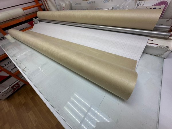 Пленка Алькантара светло-бежевая на клею 1.5*15м