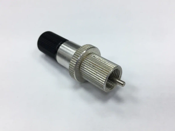 Держатель ножа для плоттеров Roland, металлический. Аналог XD-CH2