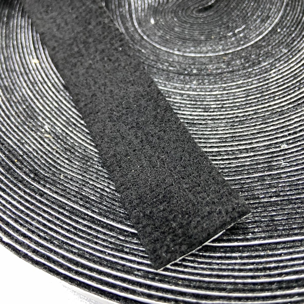 Бархотка, насадка войлочная в рулоне шир 2,5см (1м.)