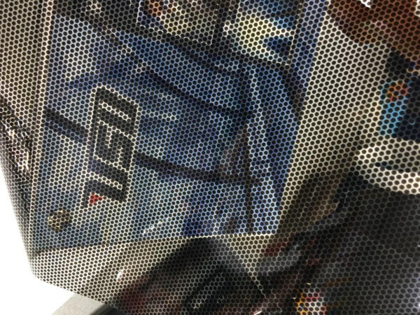 Декоративная пленка USB S 192BK, соты черные